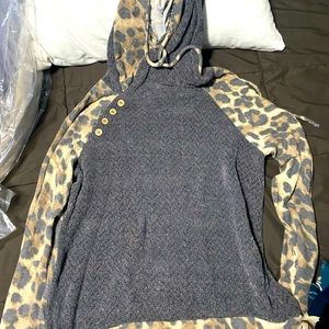 Leopard print super soft